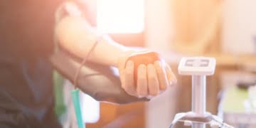 É dador de sangue? Tenha estes cuidados com a alimentação