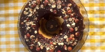 Receita de Bolo de Chocolate simples e rápida