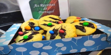 Receita dos Biscoitos de M&Ms irresistíveis