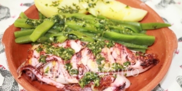 Receita de Lula Grelhada com Batata Cozida e Feijão Verde