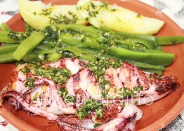 Receita de Lula Grelhada com Batata Cozida e Feijão Verde
