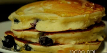 Receita da Panqueca Saudável Sem Banana mas alta e fofa