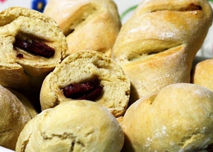 Receita de Pão com Chouriço caseiro