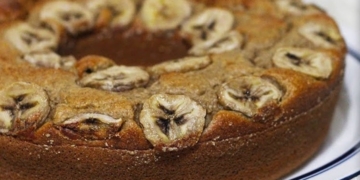 Receita do Bolo de Banana e Aveia muito saudável