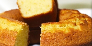 Receita do Bolo de Iogurte simples mas delicioso