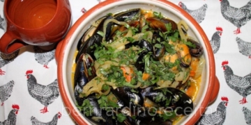Receita de Mexilhões com Cebolada