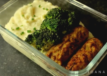 Receita de Salsichas de Frango Caseiras com Puré de Batata sem lactose