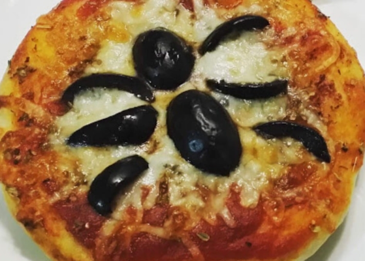 Receita de Mini Pizas para fazer com as crianças