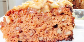 Receita de Bolo de Mel com Nozes
