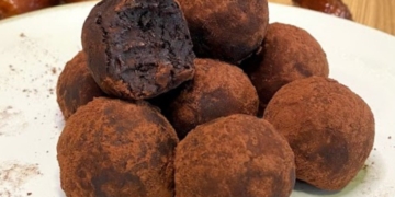 Receita de Trufas Saudáveis de Chocolate e Laranja versão do TikTok