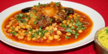 Receita de Rabo de Boi com Grão de Bico