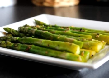 Receita de Espargos Salteados