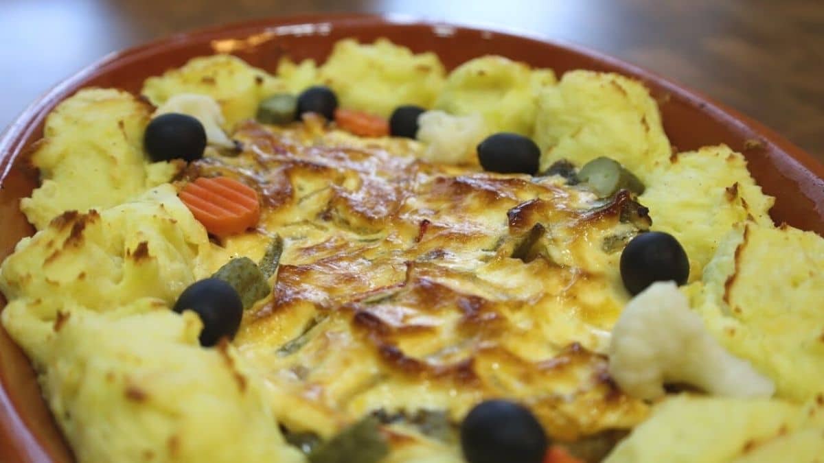 Receita de Bacalhau com Puré de Batata Receitas de Culinária TV