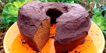 Receita do Bolo de Caramelo e Canela