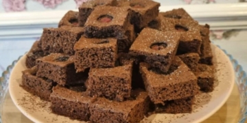 Receita de Brownies Recheados