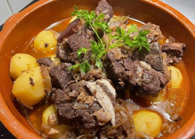 Receita de Carne à Moda da Ilha do Pico