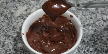 Receita de Ganache de Chocolate ideal para recheios
