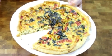 Receita fácil e rápida de Quiche de Bacalhau com Espinafres
