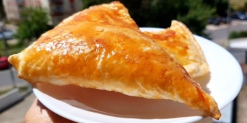 Receita dos Folhados de Queijo e Fiambre