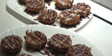 Receita de Mini Cheesecakes de Chocolate para o Dia das Crianças