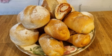 Receita de Pão com Chouriço e Pão para Bifana
