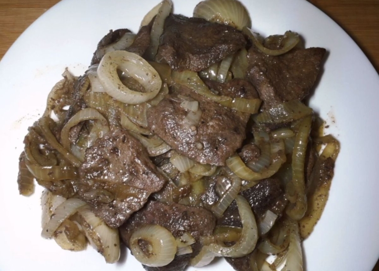 Receita de Iscas com Cebolada