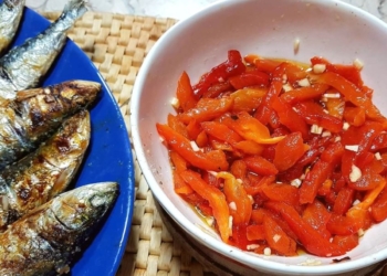Receita da Salada de Pimentos Assados para acompanhar sardinhas