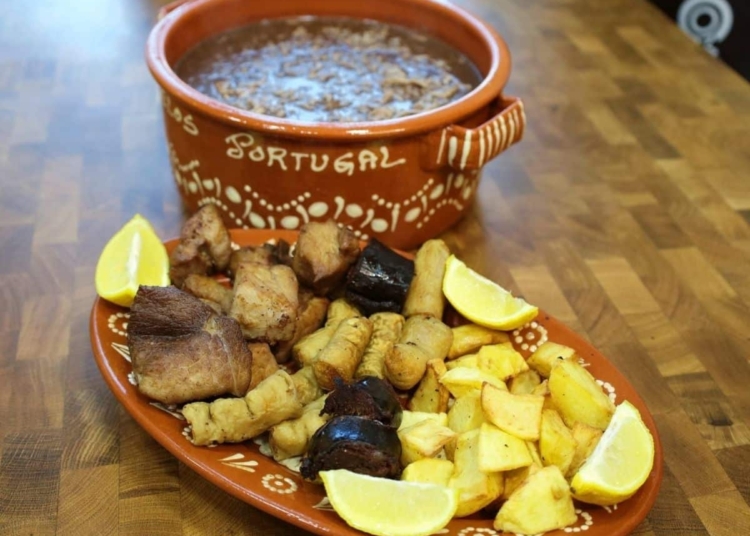 Receita de Arroz de Sarrabulho um clássico da gastronomia Portuguesa