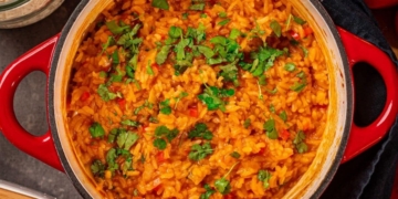 Receita do Arroz de Tomate super cremoso e saboroso