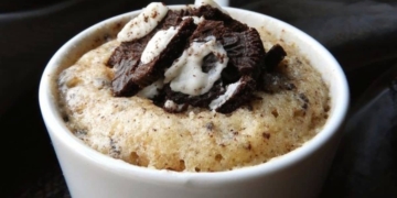 Receita do Bolo de Caneca de Oreo