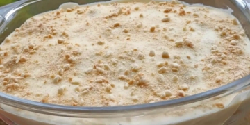 Receita deliciosa de Pavê com Palitos de Champanhe