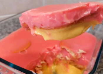 Receita do Pudim de Dois Sabores com Bolacha Maria