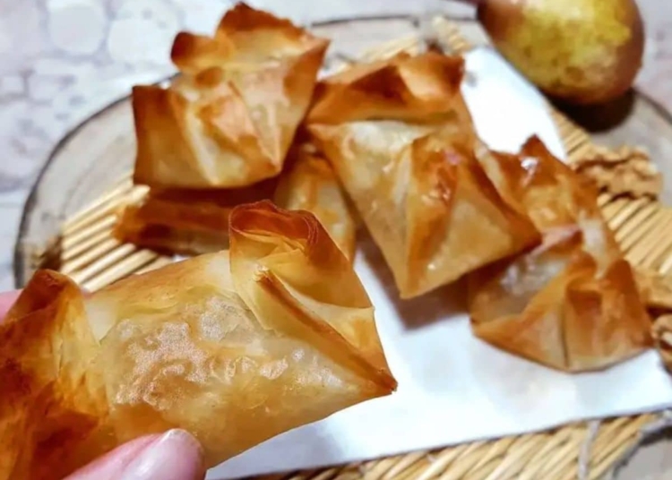 Preparação dos Folhadinhos de Queijo e Pera