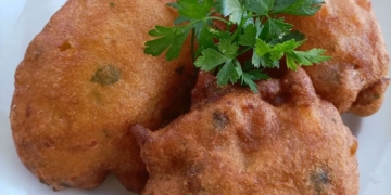 Receita das Pataniscas de Camarão e Amêijoa super fáceis e deliciosas