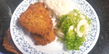 Receita das Pataniscas de Peito de Frango com Batata Palha