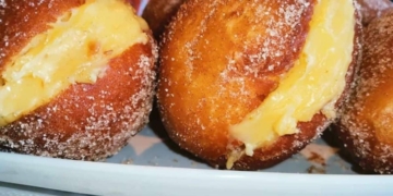 Receita das melhores Bolas de Berlim
