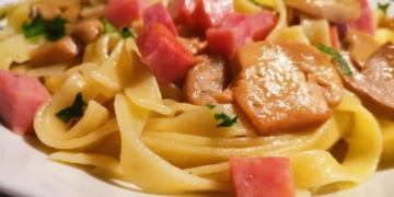 Receita de Tagliatelle com Presunto