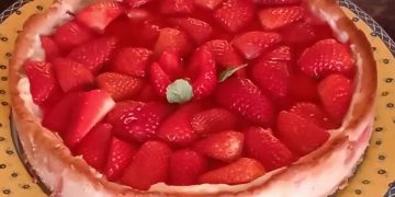 Receita da Torta de Morango muito fácil