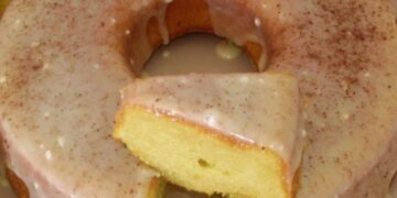 Receita do Bolo de Cenoura com Chocolate Branco