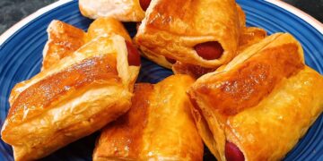 Receita dos Folhados de Salsicha em 30 minutos