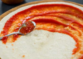 Receitas de uma Açoriana / Massa e Molho para Pizza