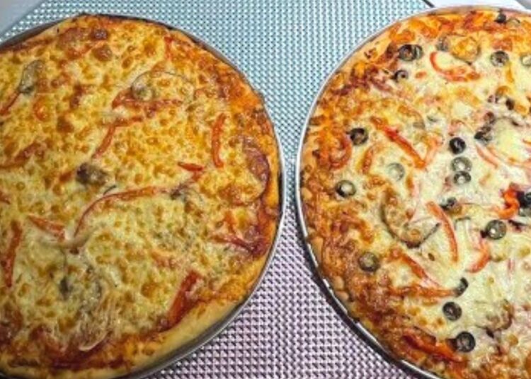Receita da Pizza de Chouriço e Pizza de Pepperoni