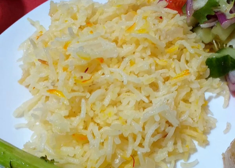 Receita do saboroso Arroz de Açafrão