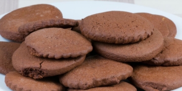 Receita das Bolachas de Cacau super simples