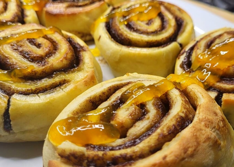 Receita dos irresistíveis Cinnamon Rolls