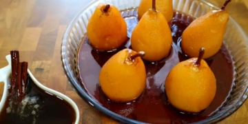 Receita das saborosas Peras Bêbedas com Moscatel