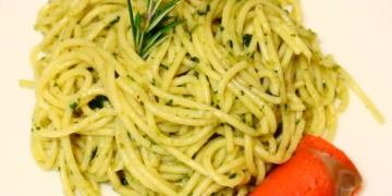 Receita de Esparguete com Molho Pesto delicioso