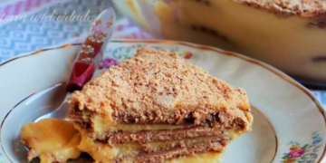 Receita deliciosa de Pudim de Bolacha com Leite Condensado