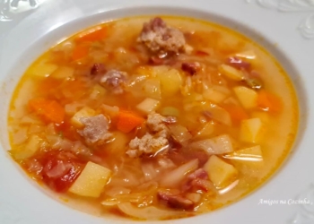 Receita de Sopa de Carne à moda da aldeia