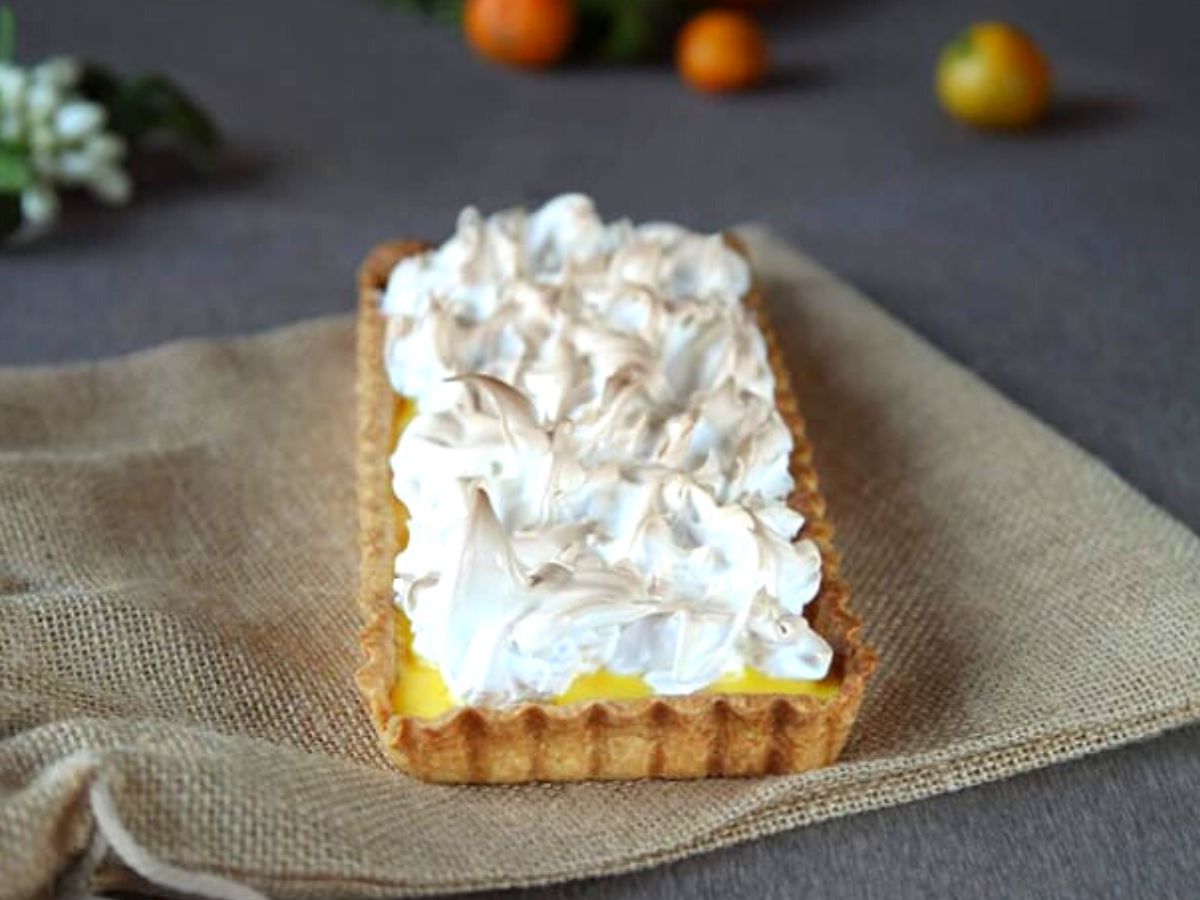 Receita de Tarte de Limão e Tangerina com Merengue Suíço » Receitas de Culinária TV Receita de Tarte de Limão e Tangerina com Merengue Suíço » Receitas de Culinária TV